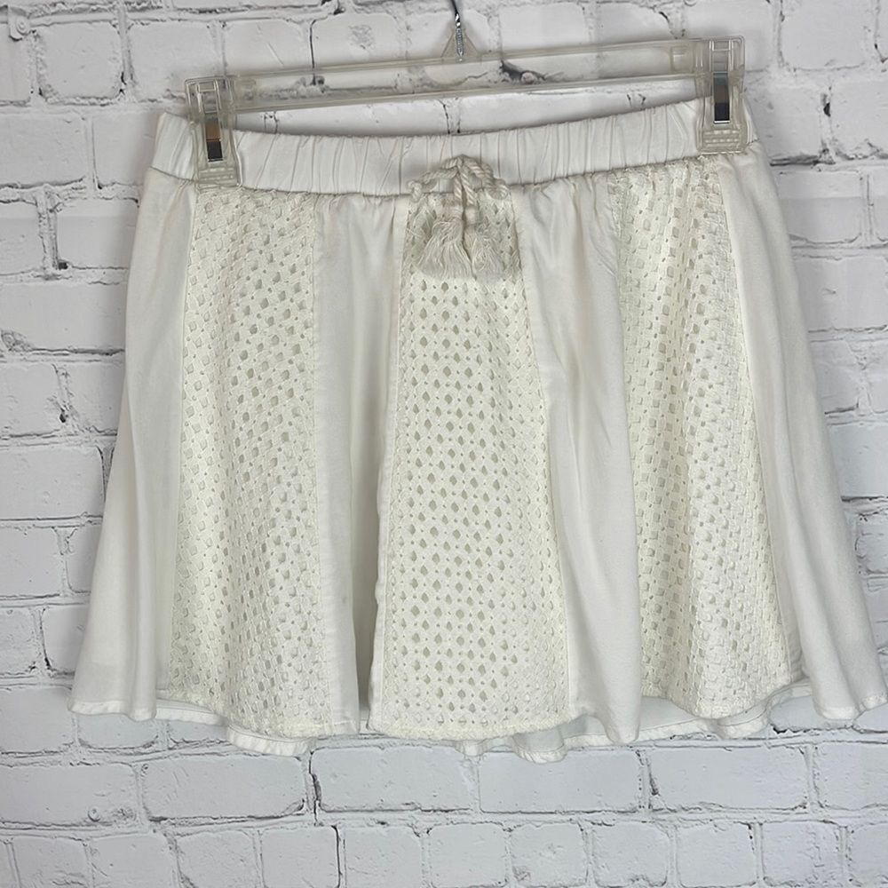 Xhiliartion Lined White Skirt Girls Size Large (10/12)